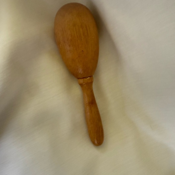 Vintage solid wood sock darner mending egg EUC
Can store needles in the egg - Picture 7 of 8